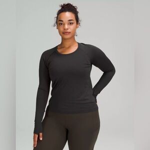 black lululemon swiftly tech 2.0 long sleeve